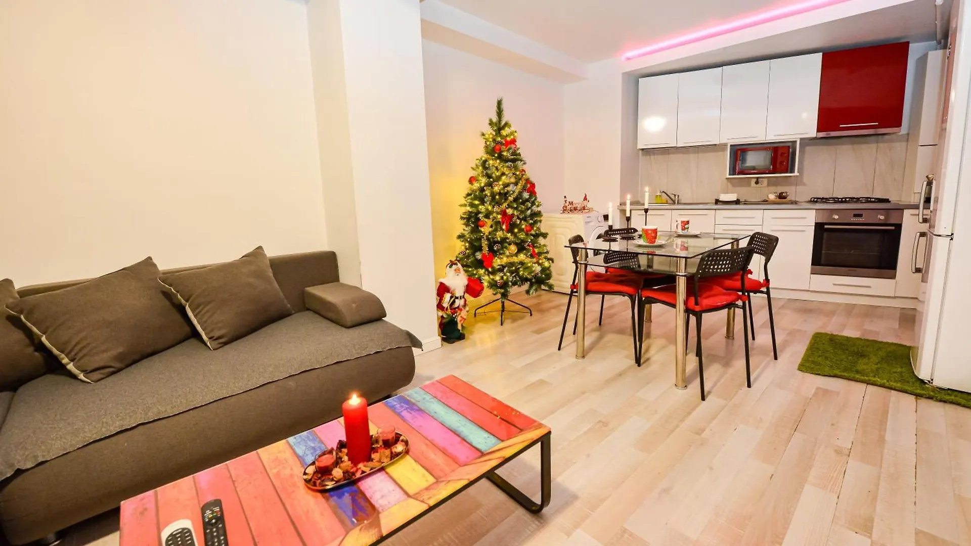 City Center Suite With Terrace Bucureşti 0*,