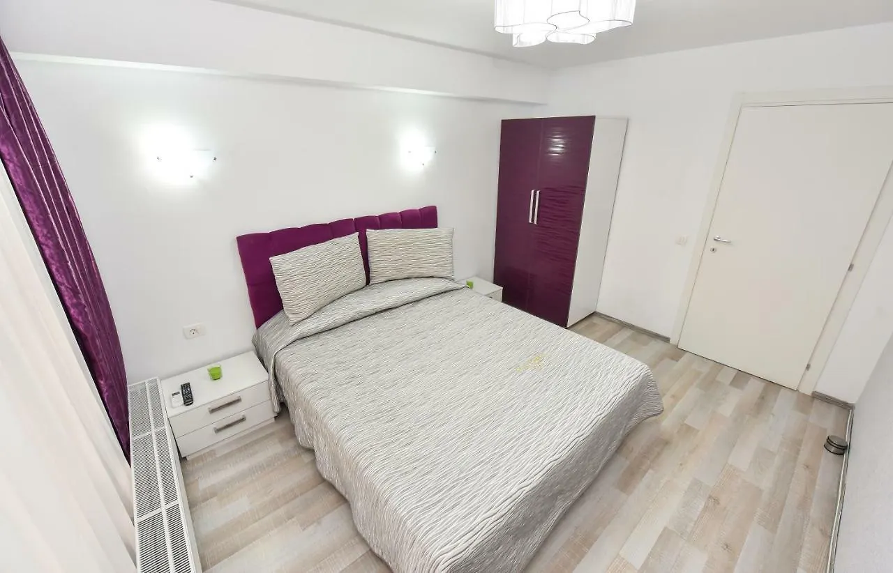 City Center Suite With Terrace Bucureşti 0*,